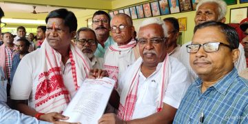 सेवानिवृत्त कोयला खदान मजदूर संघ ने सांसद को दिया ज्ञापन