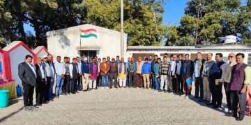 आरसीएसएस की बैठक में बोले पुष्पराज – कुछ लोग मजदूरों को गुमराह कर रहे हैं