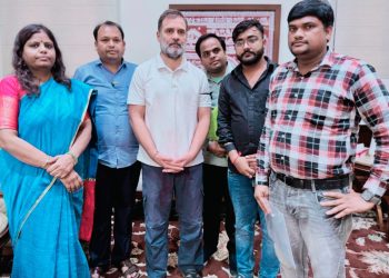 नेता विपक्ष से मिले 9.4.0 के आश्रित,मिला अश्वासन