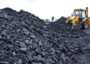 कैप्टिव कोयला खदानों से कोयला बेचने पर लगी रोक  हटाने पर सरकार का विचार